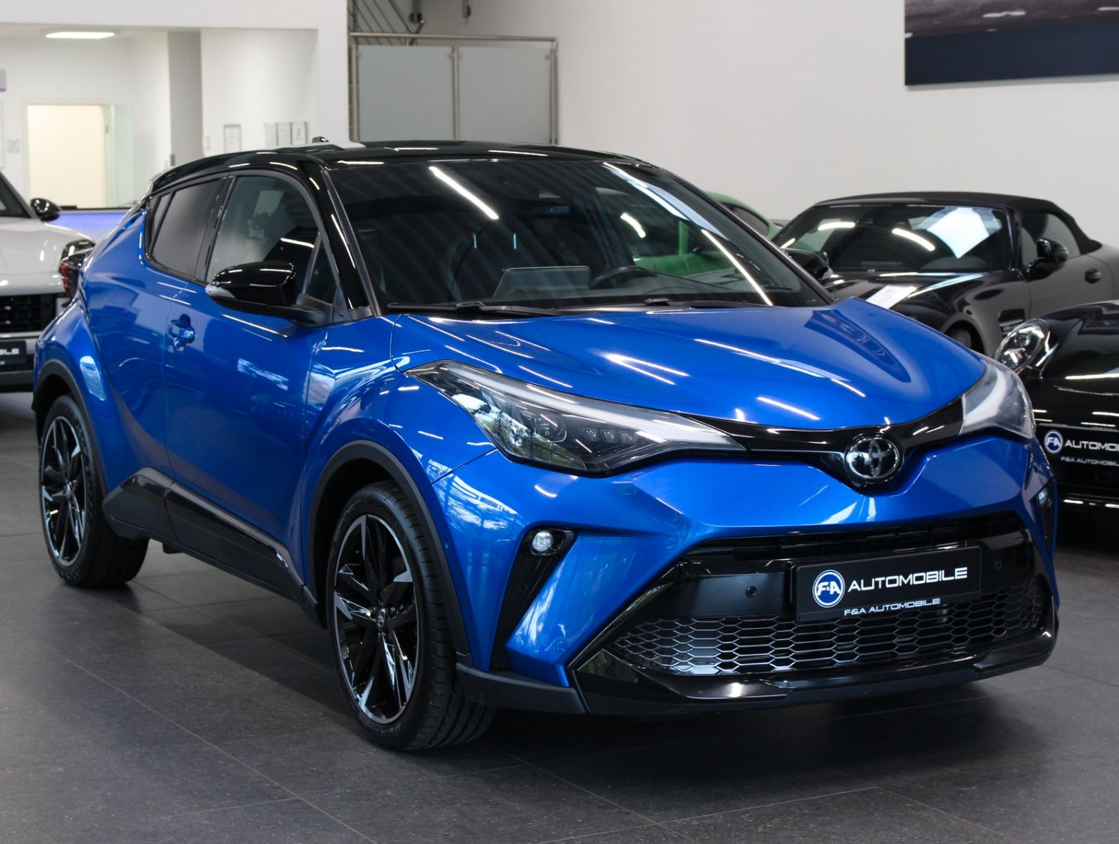 Fahrzeugabbildung Toyota C-HR Hybrid GR Sport 2.0 EU6d Kamera+Navi+LED