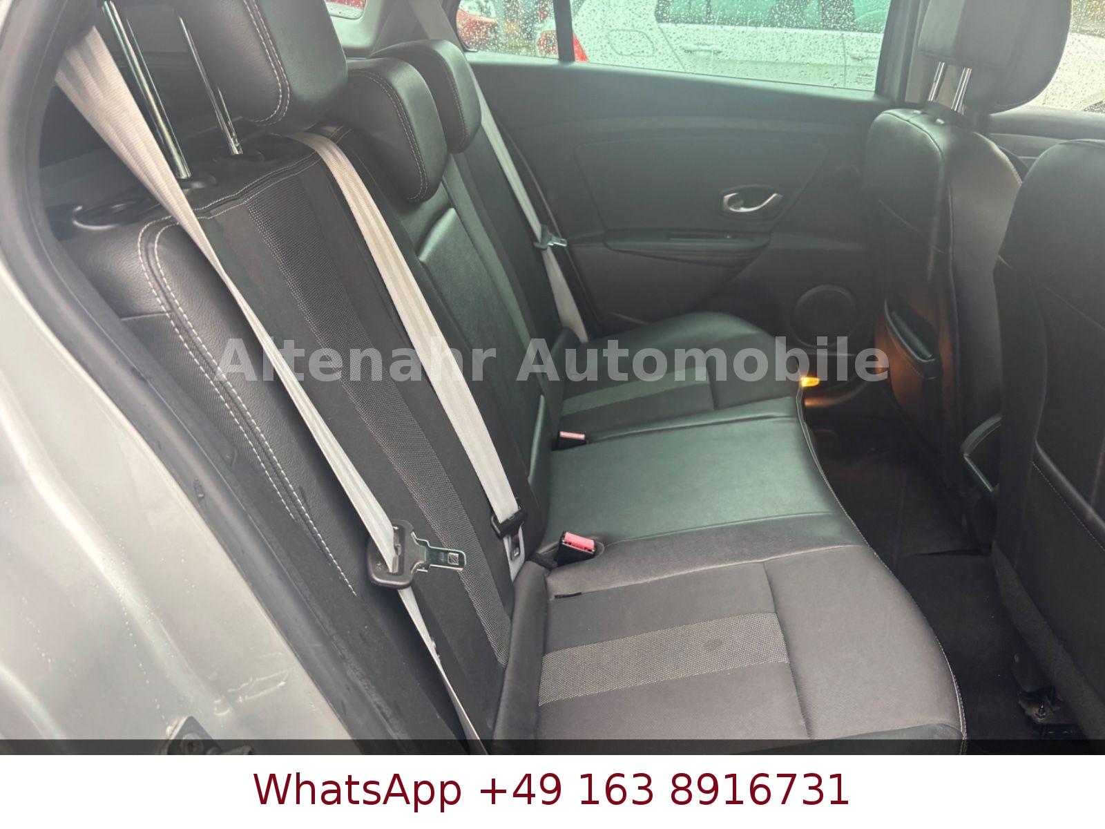 Renault Megane 2011 — photo 5