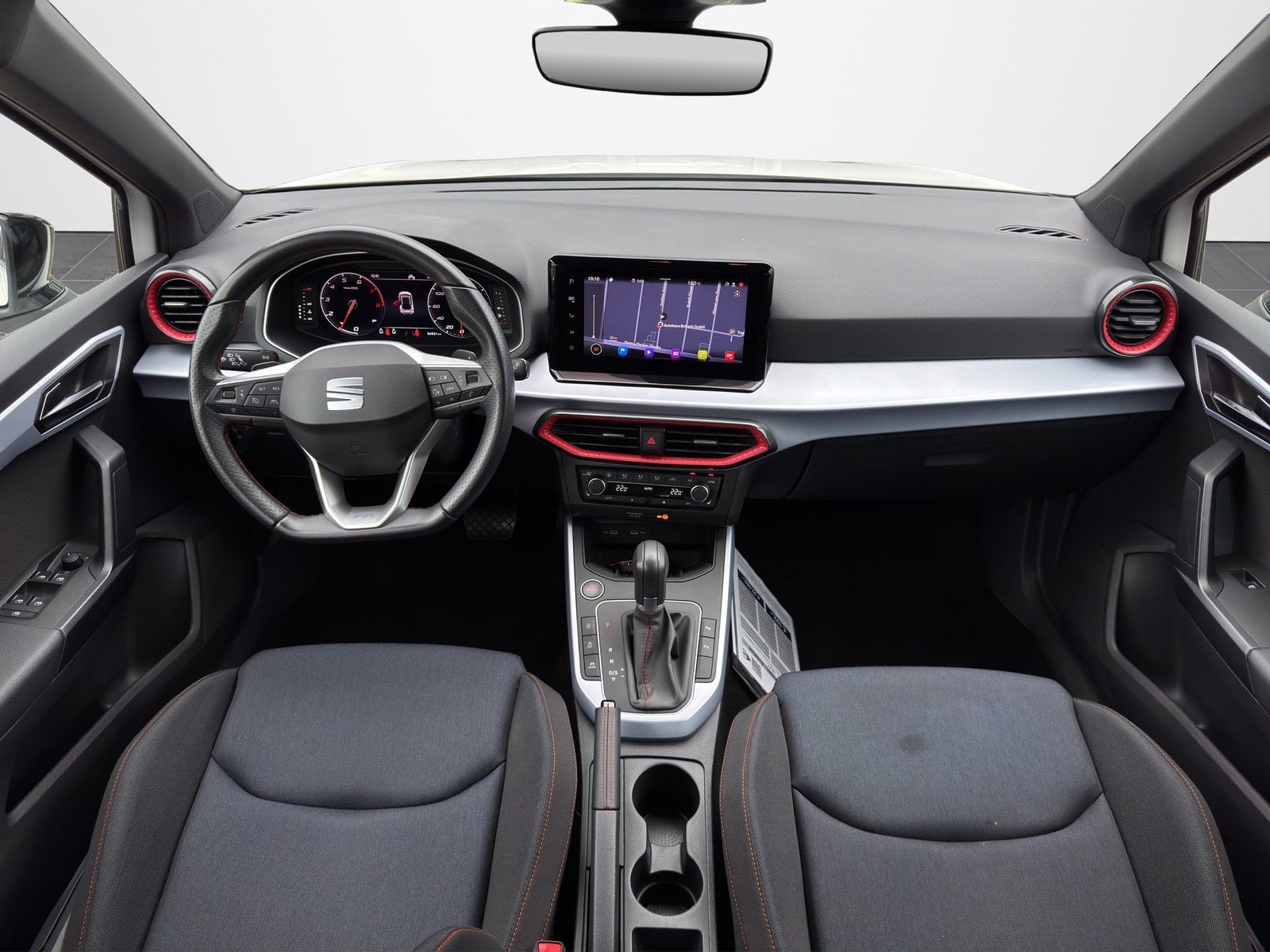 SEAT Arona 1.0 TSI FR DSG / LED / NAVI / ACC / KAMERA - Image 10