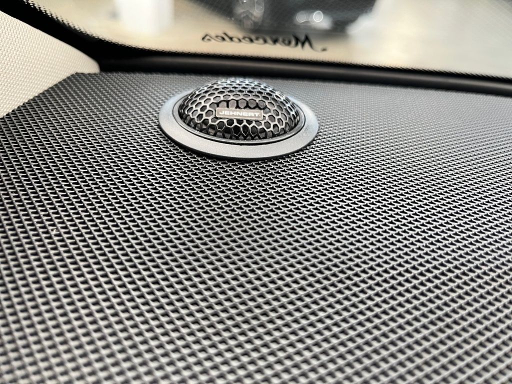 Fahrzeugabbildung Mercedes-Benz V 250 Marco Polo 4x4 AMG 5 Sitze AIRMATIC SOUND