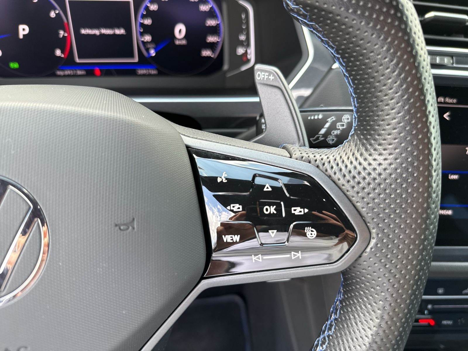 Tiguan 2.0 TSI R 4Motion, AHK, Akrapovic, IQ Dri