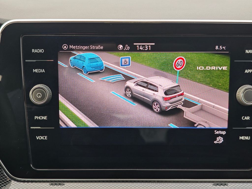 VW T-Cross R-Line 150PS DSG #AHK #kAMERA #NAVI VW T-Cross R-Line 150PS DSG #AHK #kAMERA #NAVI