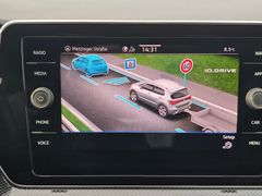 VW T-Cross R-Line 150PS DSG #AHK #kAMERA #NAVI VW T-Cross R-Line 150PS DSG #AHK #kAMERA #NAVI