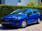 Opel Astra K Sports Tourer Business 7G Automatik *AHK - Opel Astra: 7.7