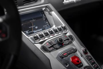 صورة مصغرة 20 لـ 2011 Lamborghini AVENTADOR