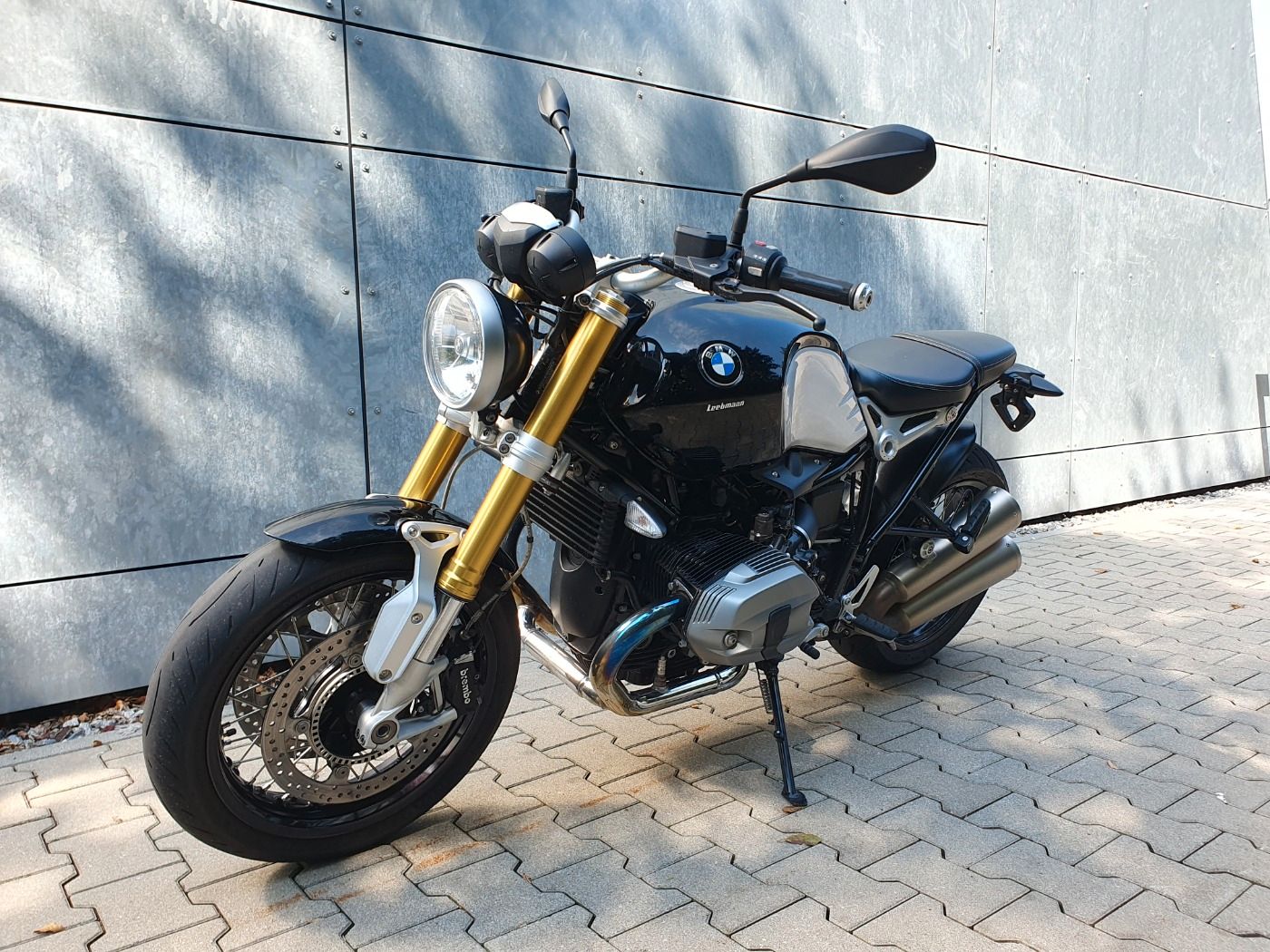 Fahrzeugabbildung BMW R nine T aus 1. Hand