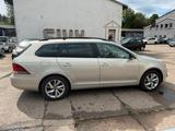 Volkswagen Golf 1.2TSI 63kW  Variant,KLIMA,KAMRA,TÜV06/2028 - Volkswagen Golf: Kombi, Golf6