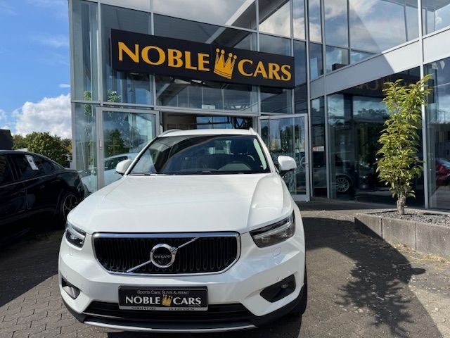 Fahrzeugabbildung Volvo XC40 Momentum Pro AWD AHK LED NAVI