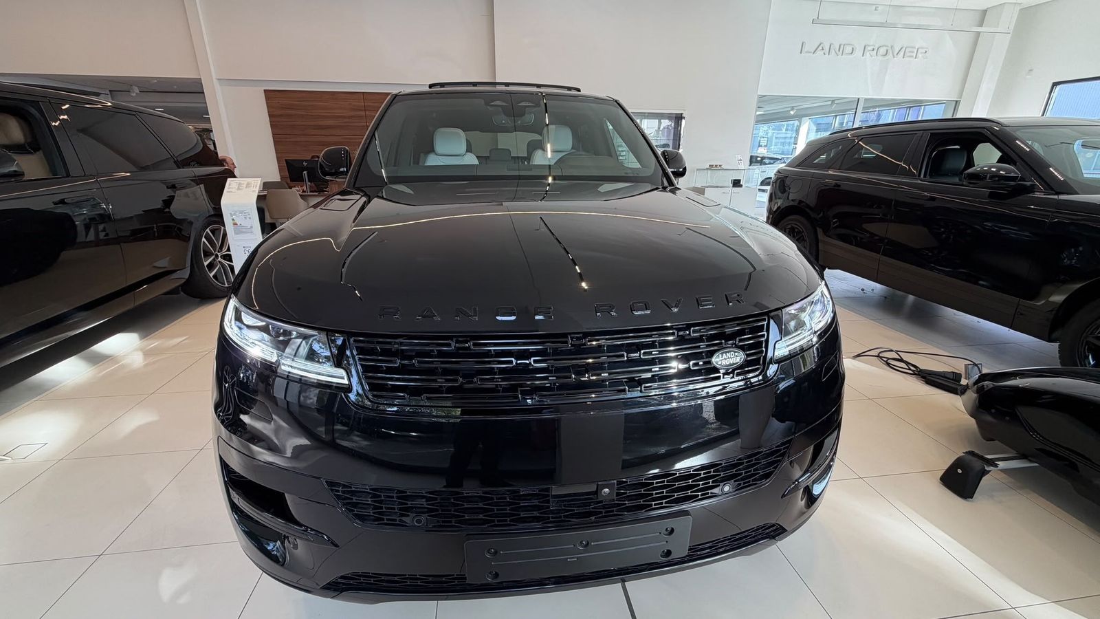 LAND ROVER Range Rover Sport  D250 S 23-Zoll Black Pano – Bild 6