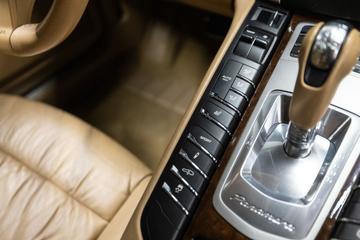 صورة مصغرة 45 لـ 2009 Porsche PANAMERA