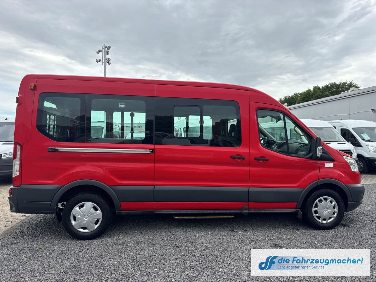 Fahrzeugabbildung Ford Transit Kombi 350 L3 Trend Temp Klima *6030