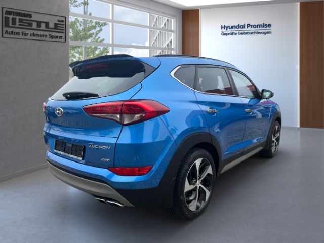 Fahrzeugabbildung Hyundai Tucson Premium 4WD 1.6 +LEDER+KLIMA+PDC+RFK+NAVI