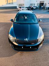 Skoda Octavia VRS 2015 - Skoda Octavia: 20v