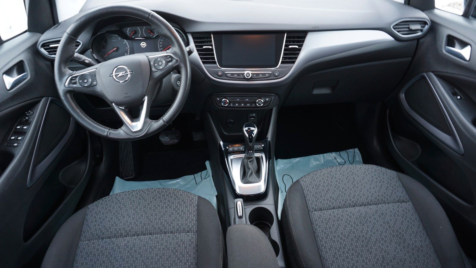 Fahrzeugabbildung Opel Crossland Edition, Navi, LED, Kamera, PDC