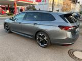 Skoda Superb IV Combi 1.5TSI iV 150kW Sportline Plugin - Skoda Autos von Händlern