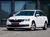 Skoda Octavia Combi Ambition MIT 3 JAHREN GARANTIE !!! - Skoda: Allradantrieb, mit