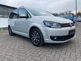 Volkswagen Touran Comfortline BMT/Auto/Navi/Tüv Neu/7Sitzer - Volkswagen Touran: Limousine