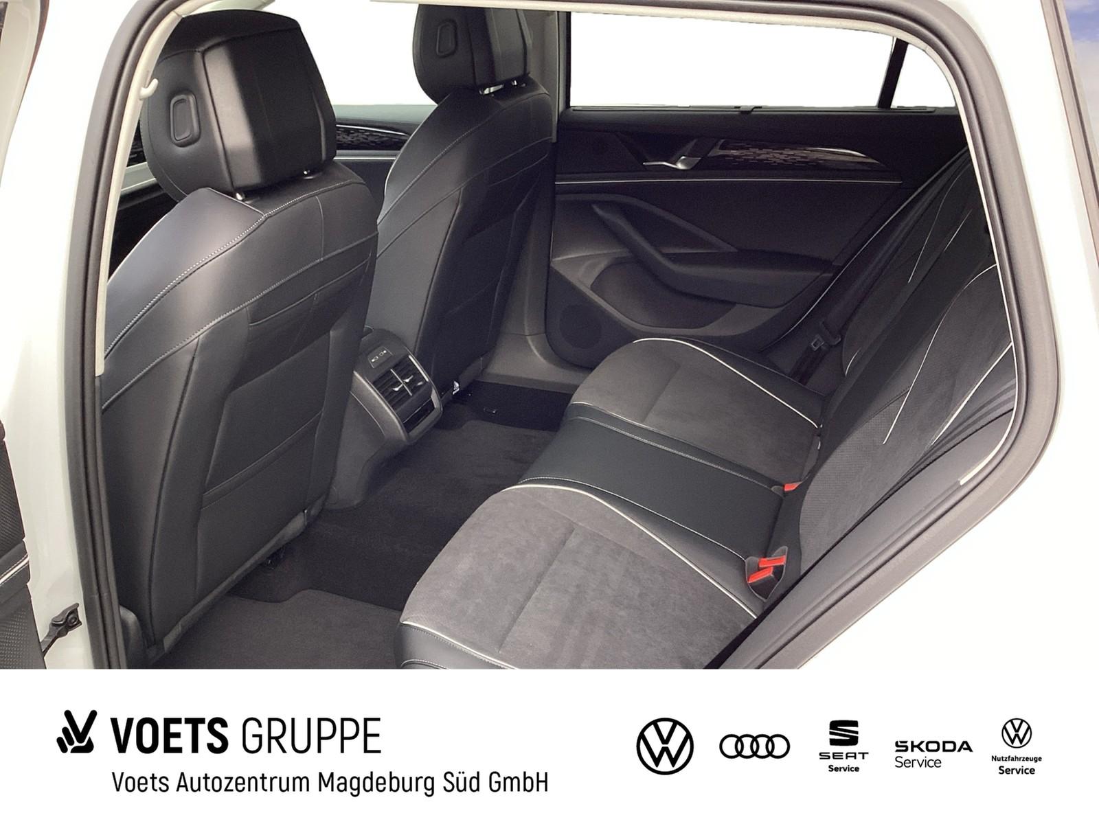 Volkswagen Passat Elegance 2,0 l TDI SCR DSG NAVI+AHK+LED