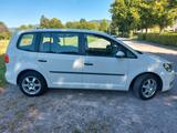 Volkswagen Touran 1.2 TSI Style BlueMotion Technology S... - Volkswagen Touran aus 2011: Bluemotion