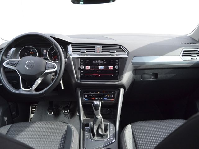 Tiguan 1.5 TSI Active AHK/LED/ACC/APP-CONNECT/PD