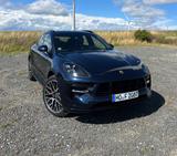Porsche Macan | Nightblue | bi-color schwarz granatrot