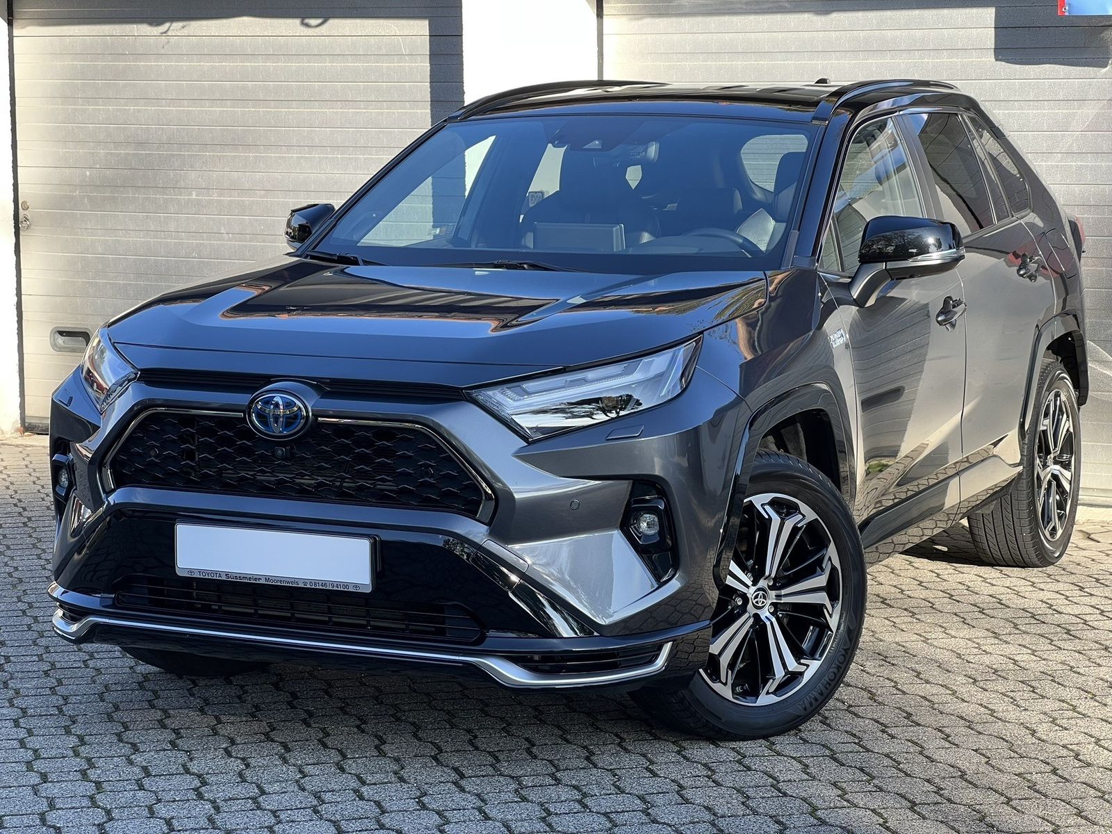 Toyota RAV4 Plug-in Hybrid 4x4 Style + Technik Pak.