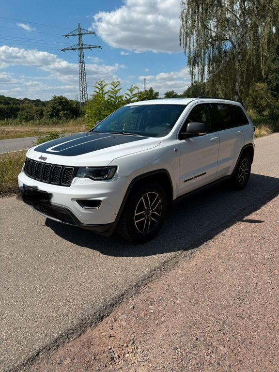 Image of Jeep Grand Cherokee