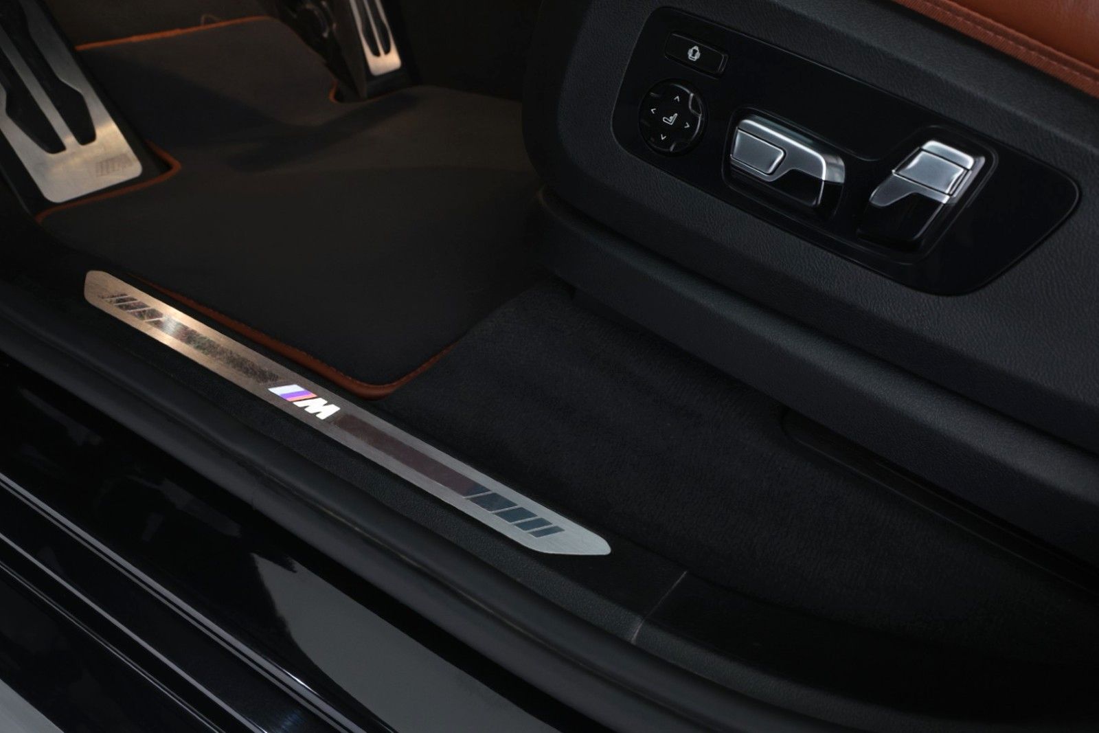BMW X5 xDrive30d M Sport Komfortsitz LUFT 360°AHK 22 foto 19