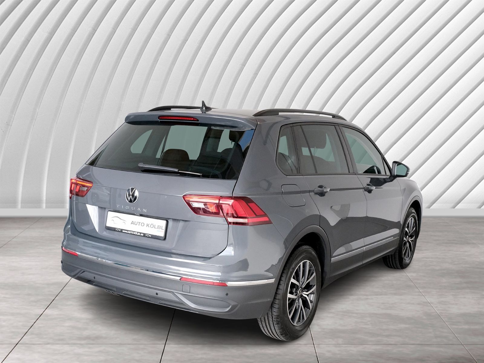 Volkswagen Tiguan 2.0 TDI Life ACC RFK NAVI LED 1. Hand foto 3