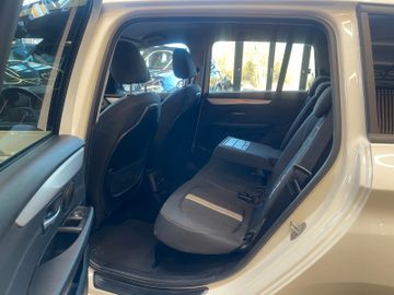 BMW 216 Gran Tourer *LED*NAVI*TEMPOMAT*DAB*PDC*AHK*