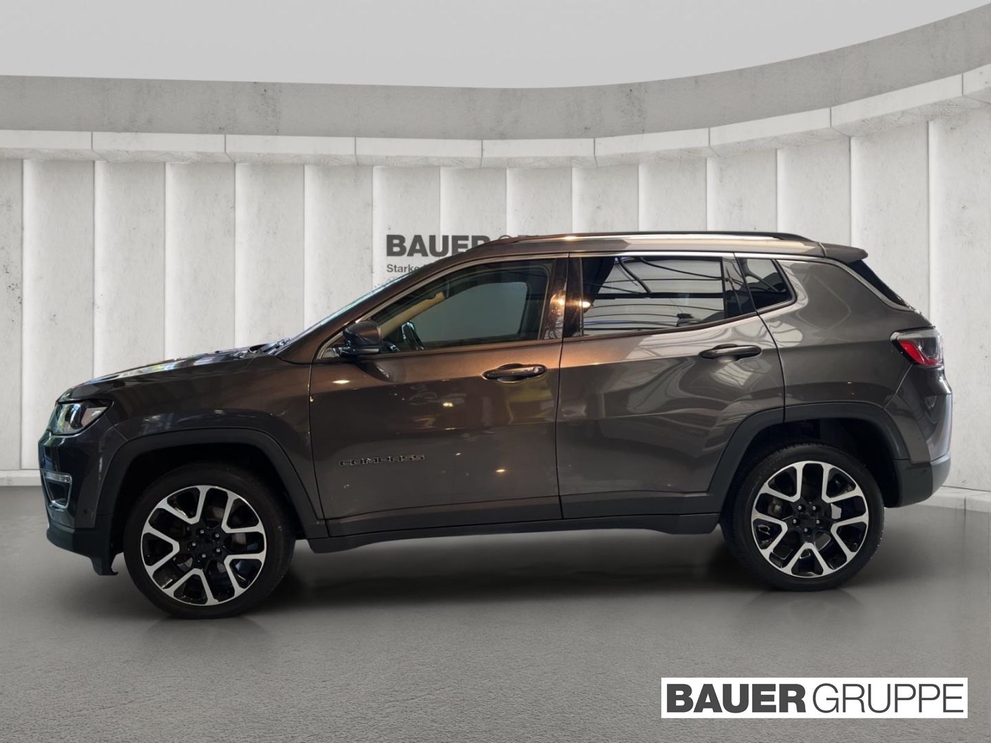 Jeep Compass Limited 4WD El. Panodach Navi Leder Memo imagem 3