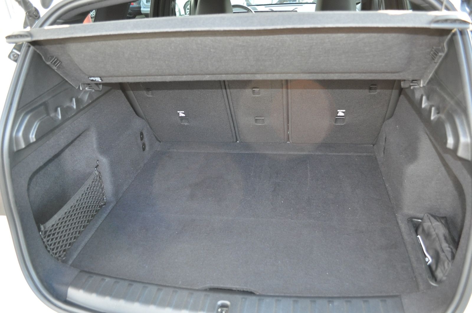 Fahrzeugabbildung BMW X1 20 i sDrive M Sport