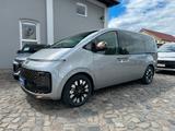 Hyundai STARIA 1.6T-GDI HEV Signature Pannora.Bose.360°