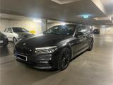 BMW 540i xDrive A - - BMW 540 in Köln