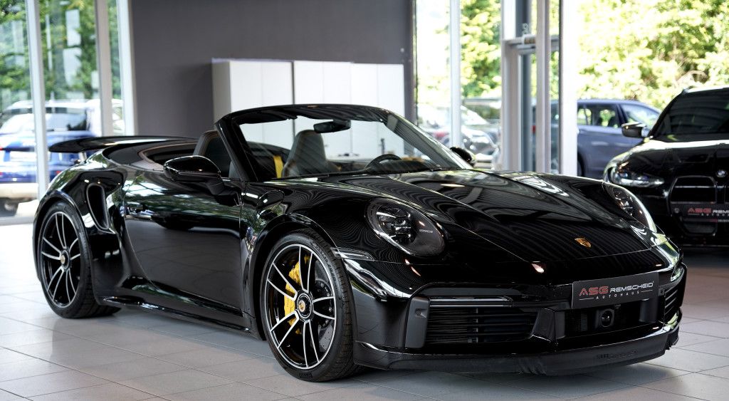 Porsche 992