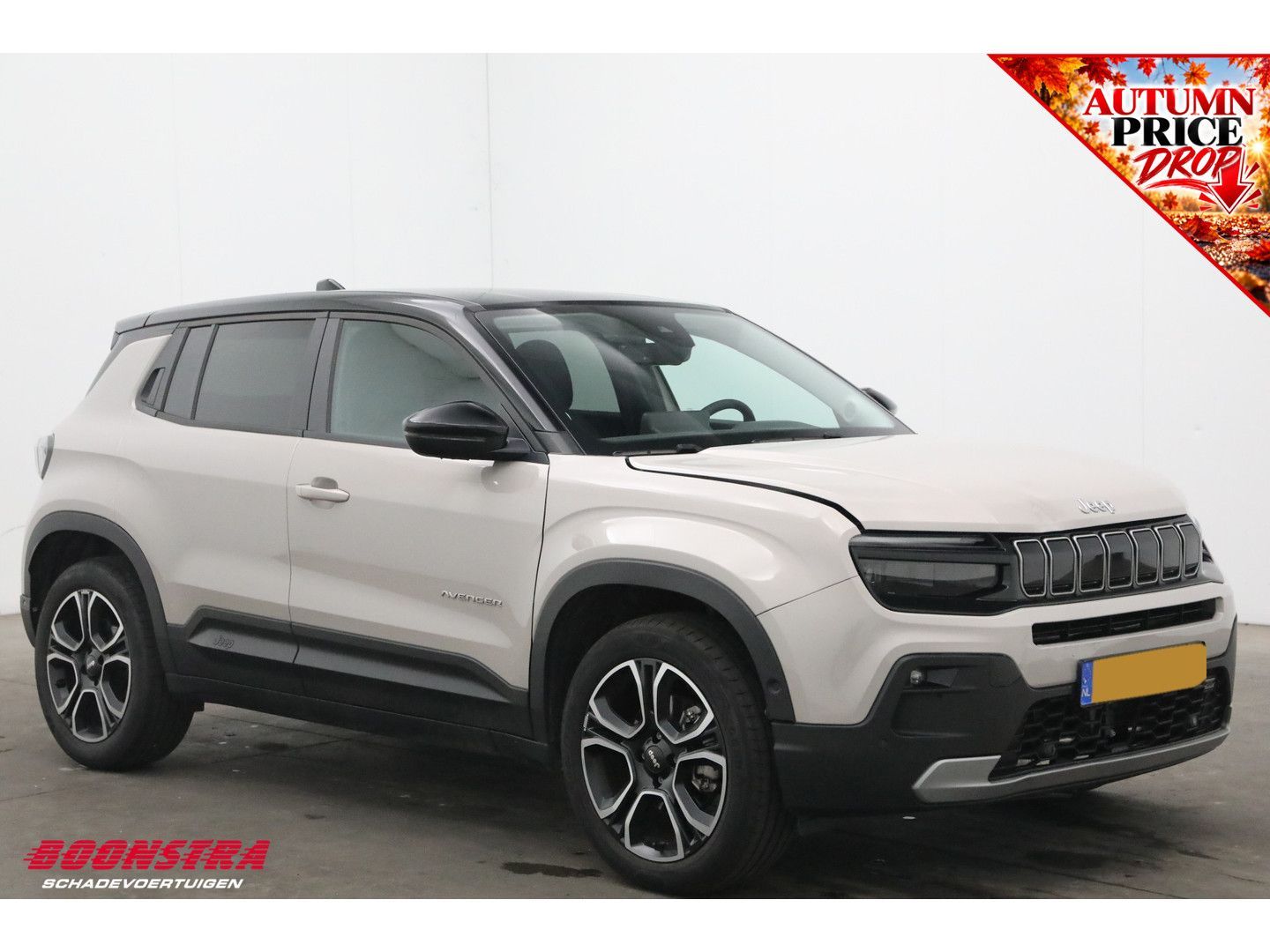 Jeep Avenger 1.2 e-Hybrid Aut. Summit kamera Massage imagem 2