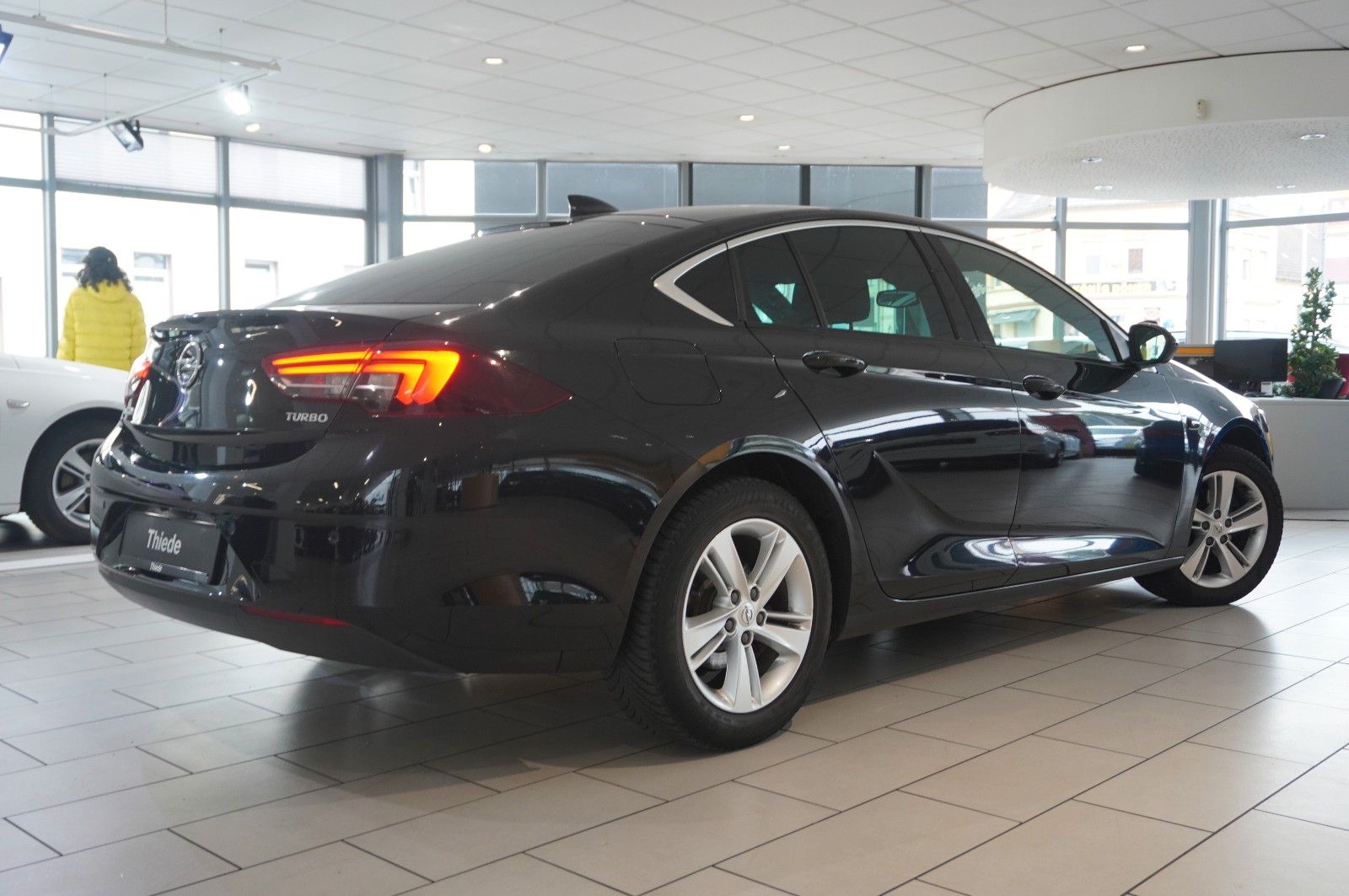 Fahrzeugabbildung Opel Insignia B GS 1.5T INNOV. NAVI/LED/KAMERA/SPORT