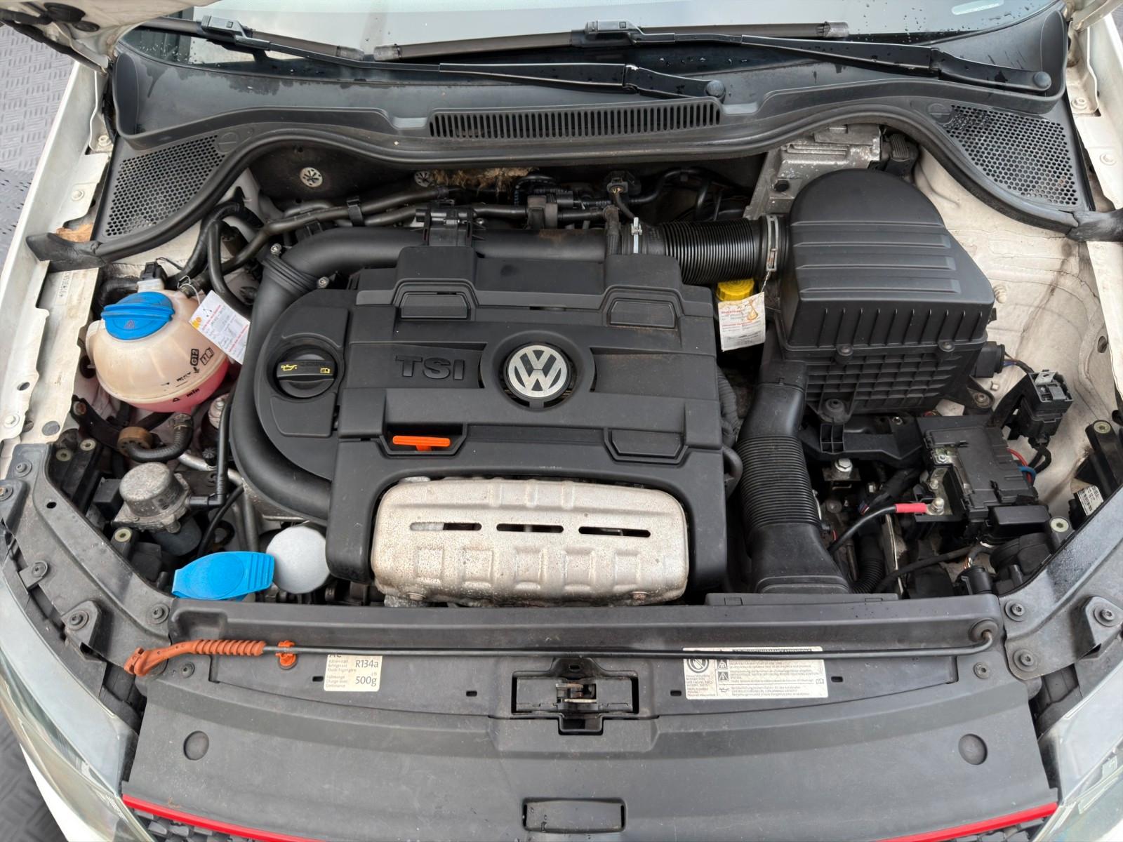 Volkswagen Polo V GTI DSG/17"/CarPlay/Sitzheizung/8Fach
