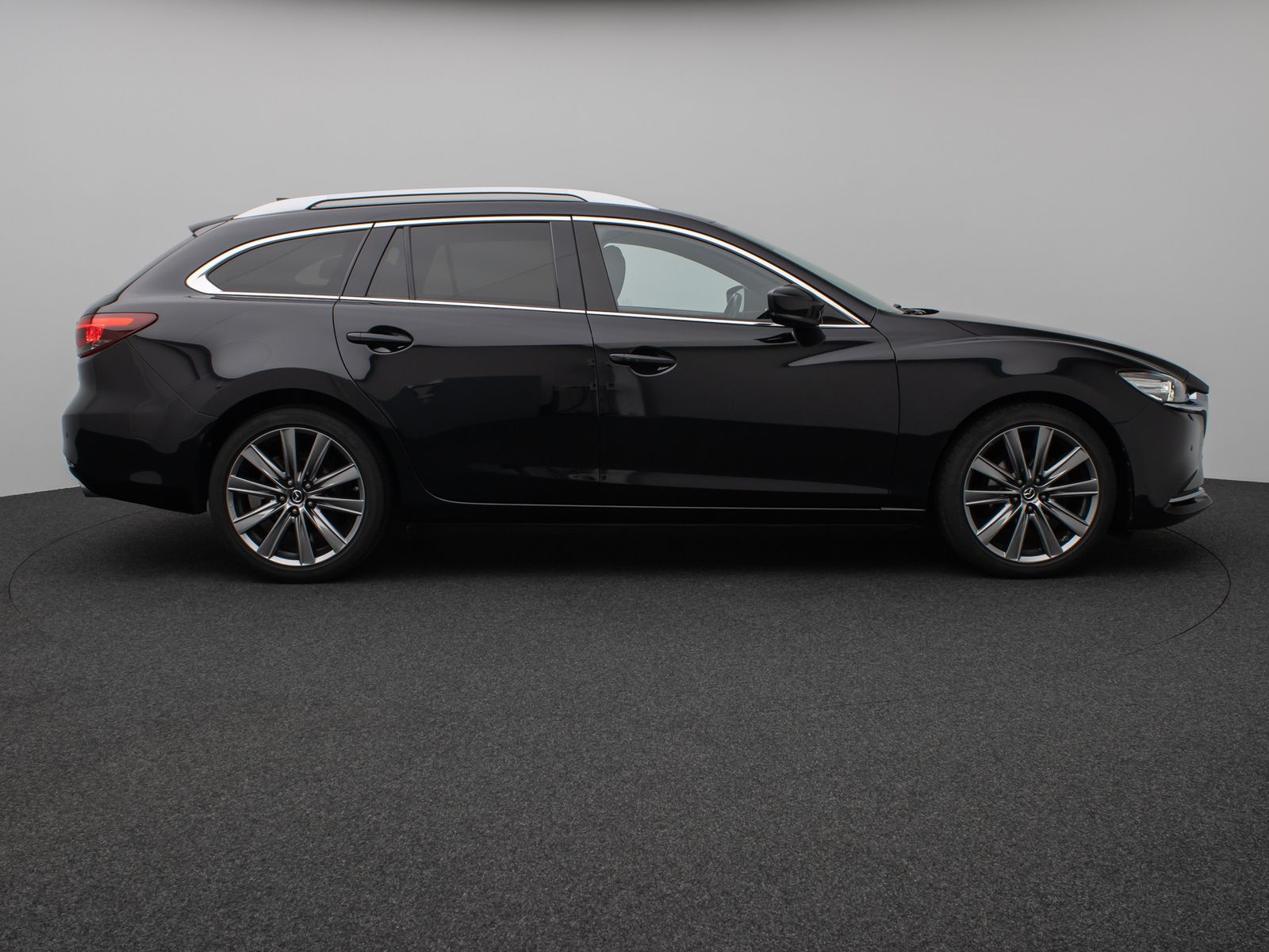Fahrzeugabbildung Mazda 6 Sports-Line 2.5 ACC Lenkrhzg BOSE 360°Komfort