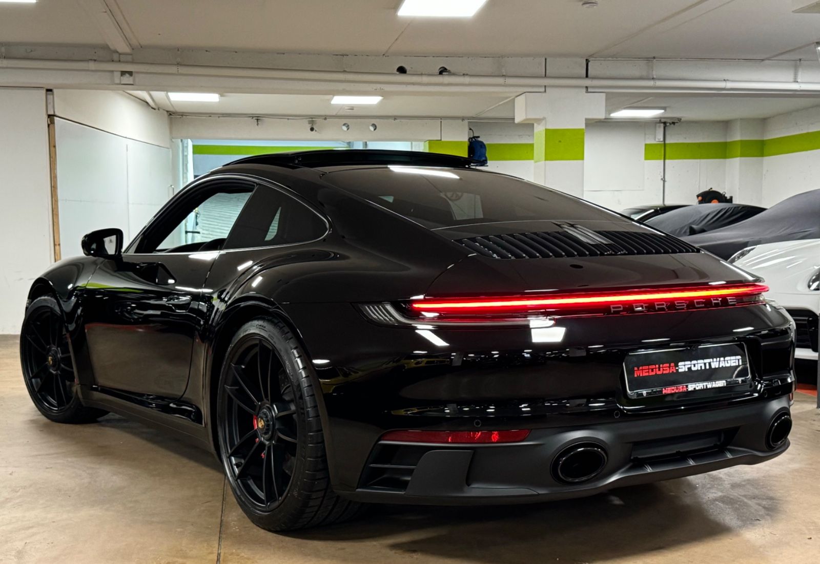 Fahrzeugabbildung Porsche 992 CARRERA 4 GTS SPORTDESIGN CARBON LIFT FULL!