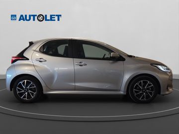 Toyota Yaris - 4