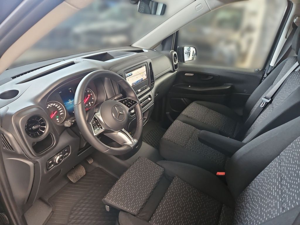Fahrzeugabbildung Mercedes-Benz Vito 114 Kasten lang LED Flügeltüre 2,5t AHK