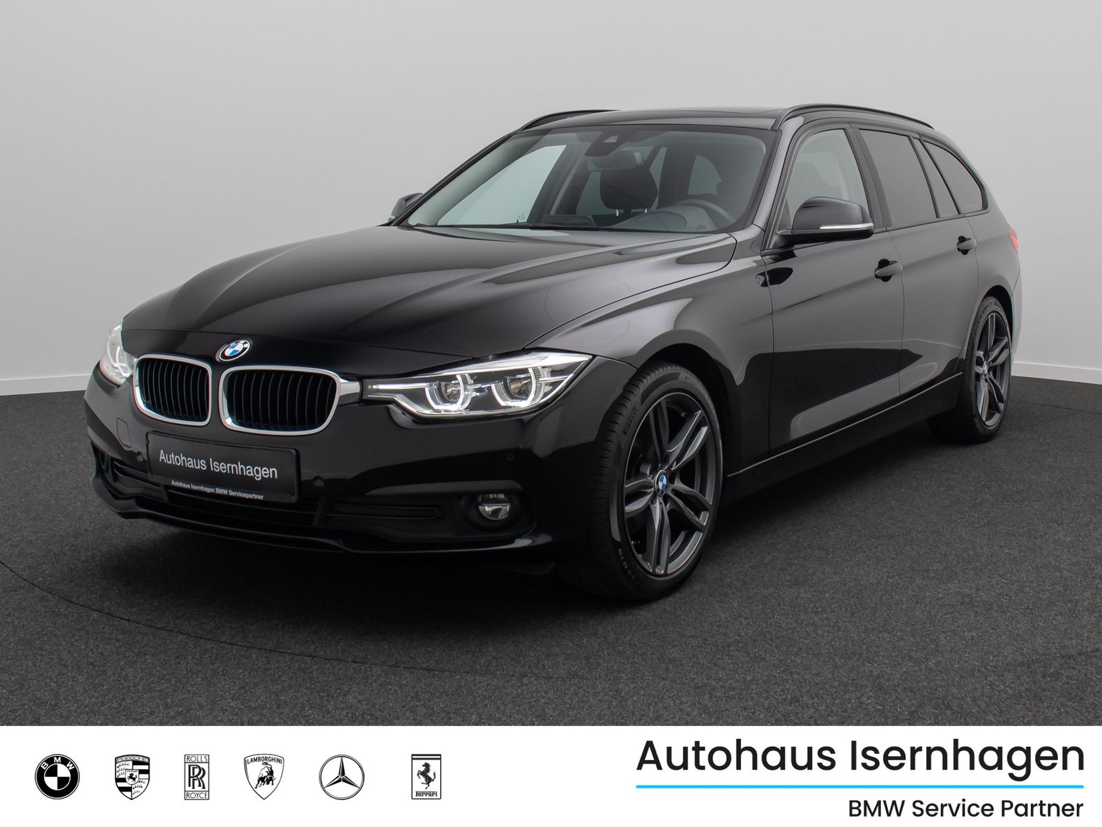 Fahrzeugabbildung BMW 320d GeschwindigReg PDC Panorama LED Sportsitz