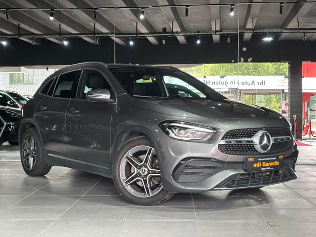 Mercedes-Benz GLA 220d //AMG LINE//CARBON/KAMERA/MBUX/AHK/SHZ