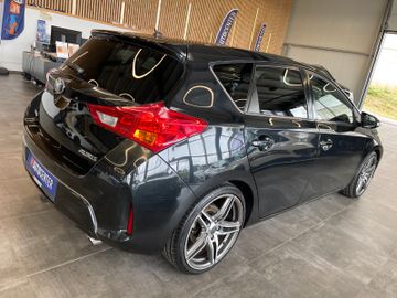 Toyota Auris Life+ Lim. 1.6 Edition *AHK*KAMERA*KLIMAA.