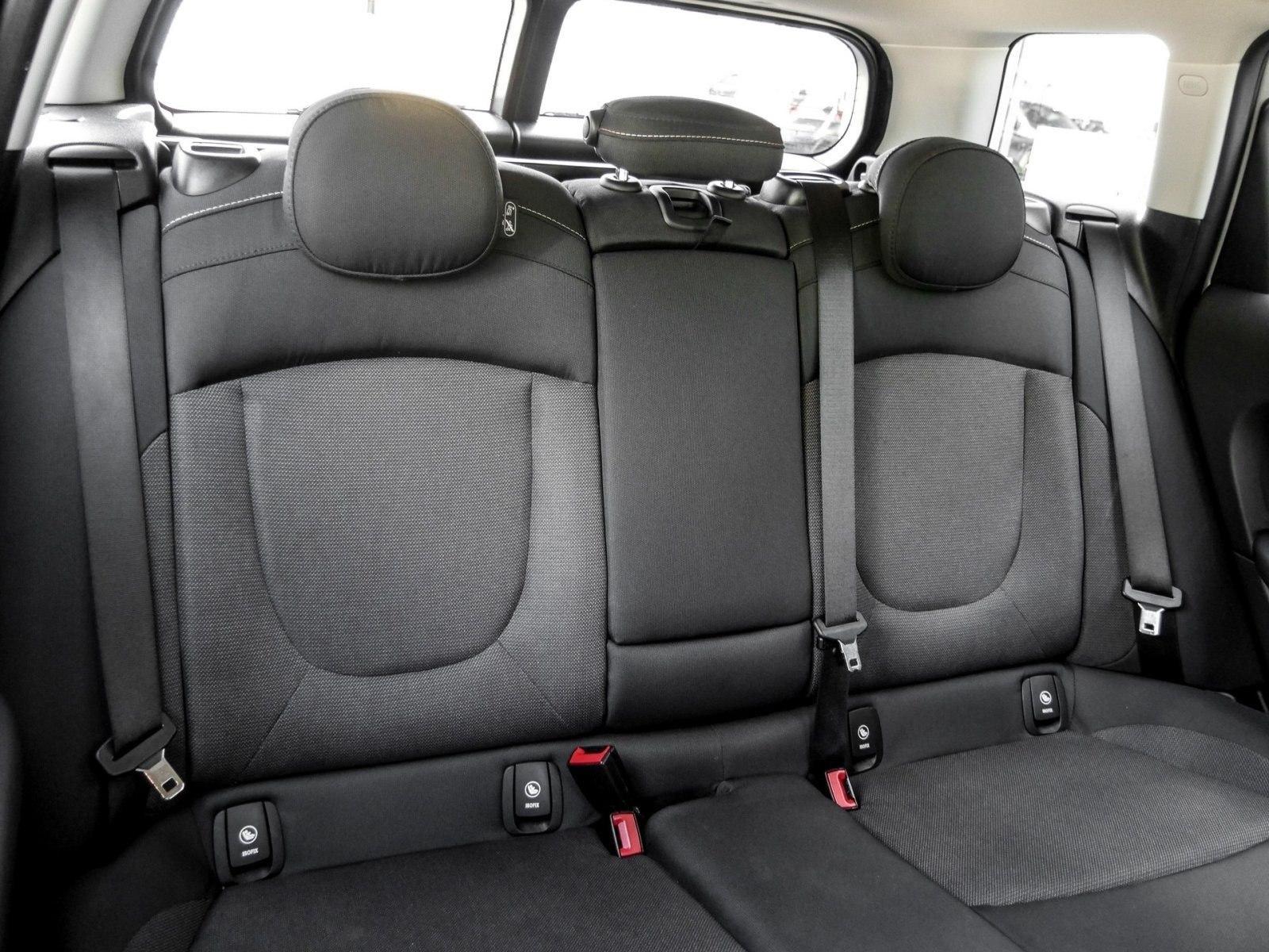 MINI Cooper Clubman ESSENTIAL TRIM+DA+KAMERA+LED+SHZ