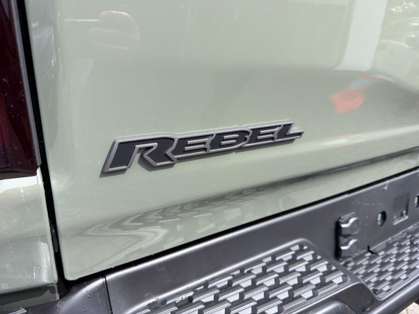 Fahrzeugabbildung Dodge RAM Rebel MY26-CanyonLake-Vollausstattung-Hurric