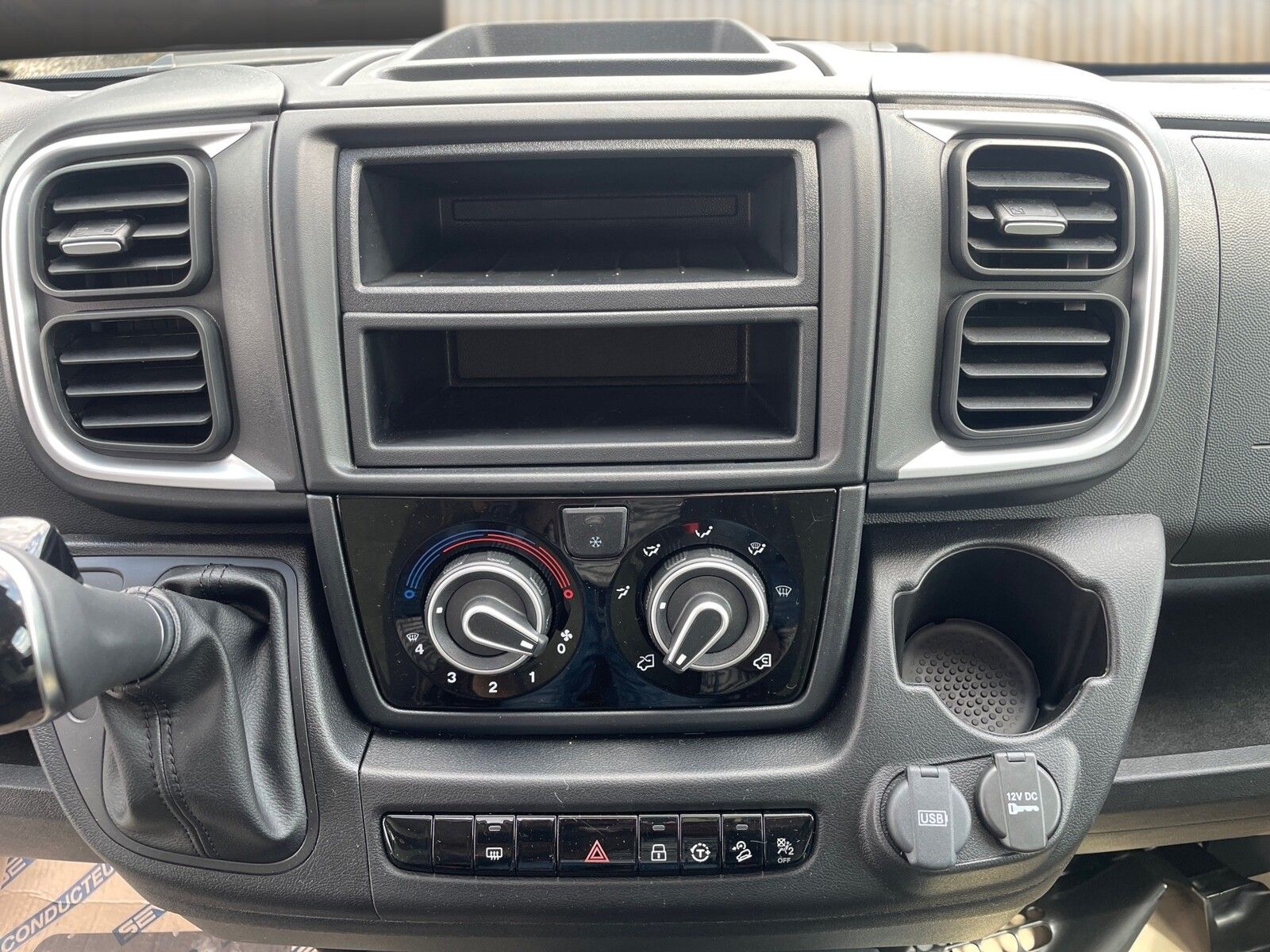 Fahrzeugabbildung Sunlight Adventure V 69 Fiat