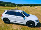 Volkswagen Tiguan 2.0 TSI OPF 140kW DSG 4MOTION Highlin... - Volkswagen Tiguan: 140