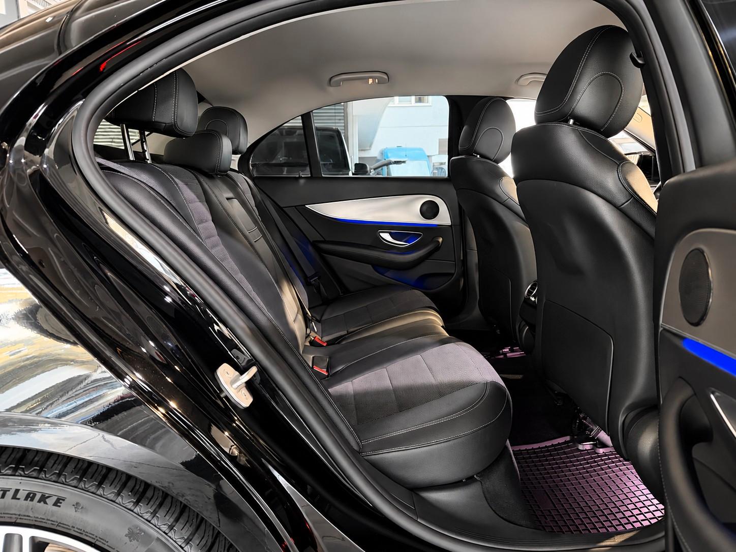 Mercedes-Benz E 200 Limousine*PDC*Navi*